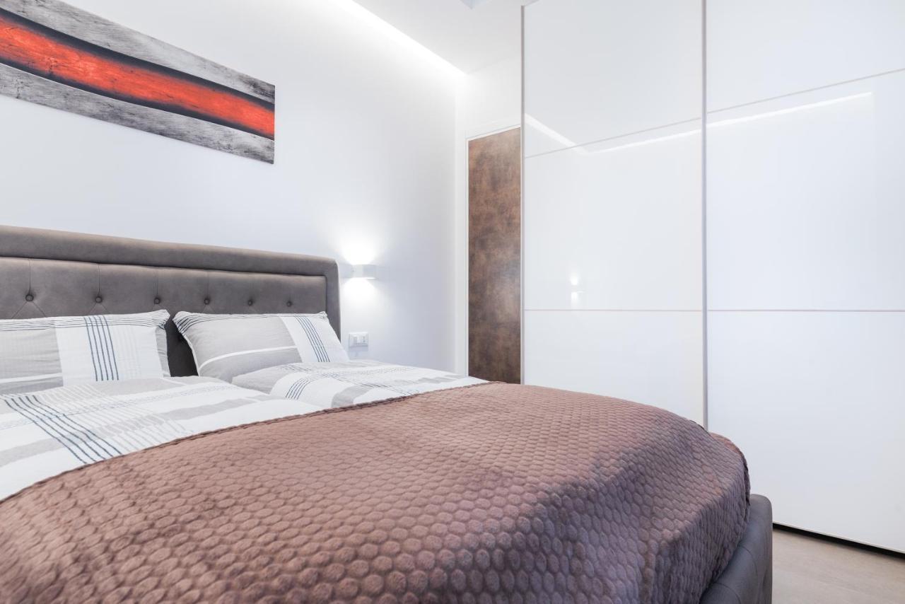 Fior Apartments Schiller ميرانو المظهر الخارجي الصورة